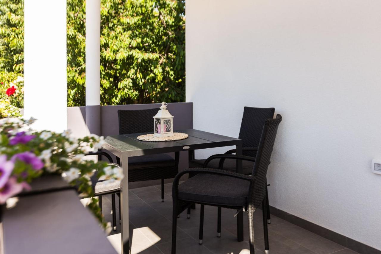 Petra Modern Apartment With Free Parking And Bbq ซาดาร์ ภายนอก รูปภาพ